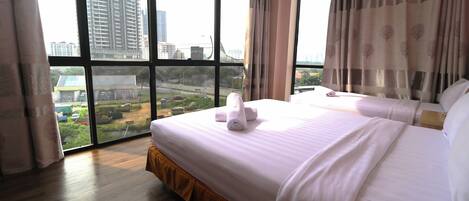 Family Room | 1 bedroom, free WiFi, bed sheets