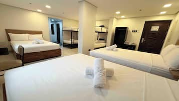 1 bedroom, minibar, desk, soundproofing