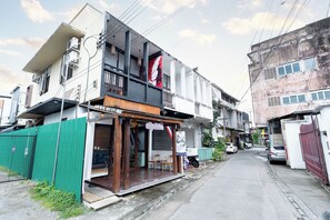 住宿正面