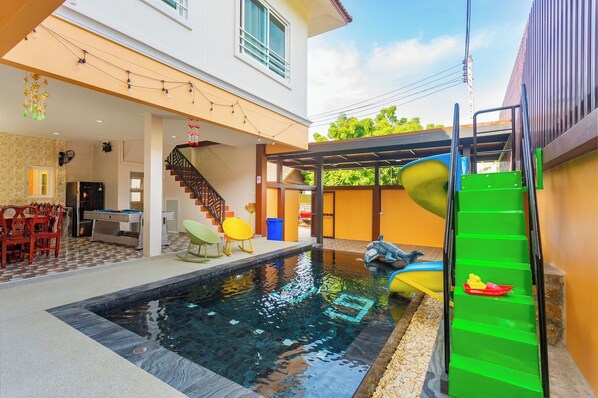 Outdoor pool - 99 Pool Villa (Pattaya)