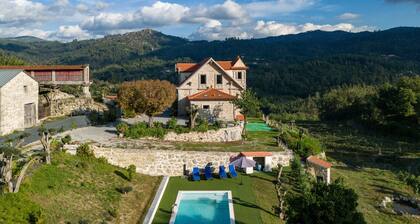 Holiday Home 'Quinta Do Bairro' with Mountain View, Wi-Fi and Air Conditioning