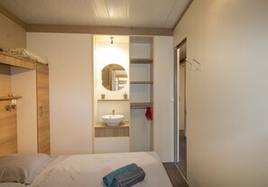 2 chambres, draps fournis