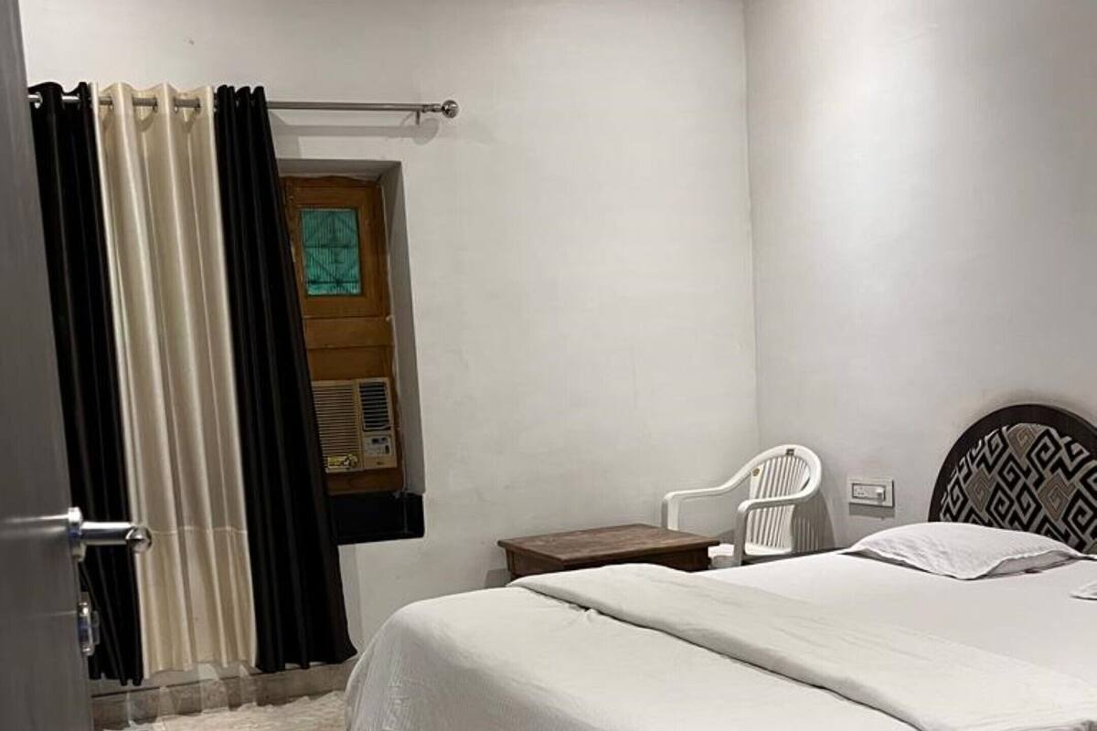 Royal Double Room, City View