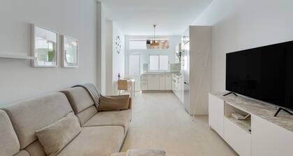 Vacation Apartment 'Serenity' with Private Terrace and Wi-Fi