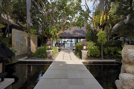 Exterior. Pushpapuri Villa