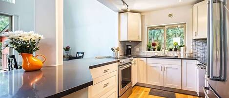 Fridge, microwave, oven, dishwasher