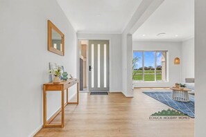 Interior - Luxury Country Estate | Heated Pool (Echuca)