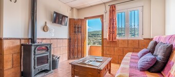 Apartment 'Barranco' with Mountain View, Shared Terrace and Wi-Fi