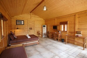 Soundproofing, free WiFi - Rockhill Adventures And Resorts (Roha)