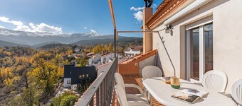 Apartment 'Picón' with Mountain View, Private Terrace and Wi-Fi