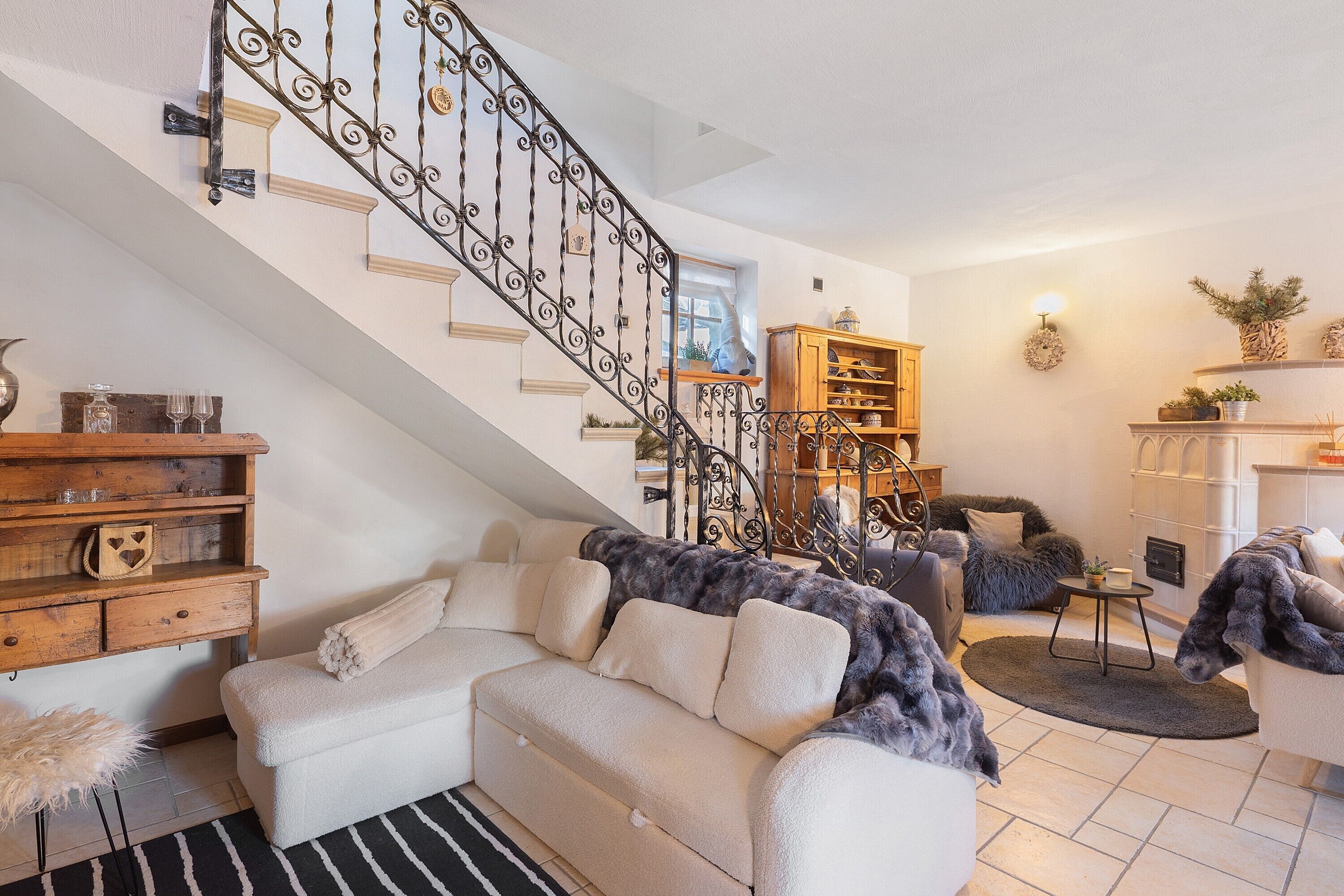 Télévision, cheminée