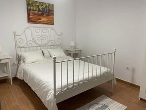 Family House, 2 Bedrooms, Courtyard View | Laptop workspace, blackout drapes, free WiFi - Abades Beach Houses by EstrellaDelNorte (Arico)