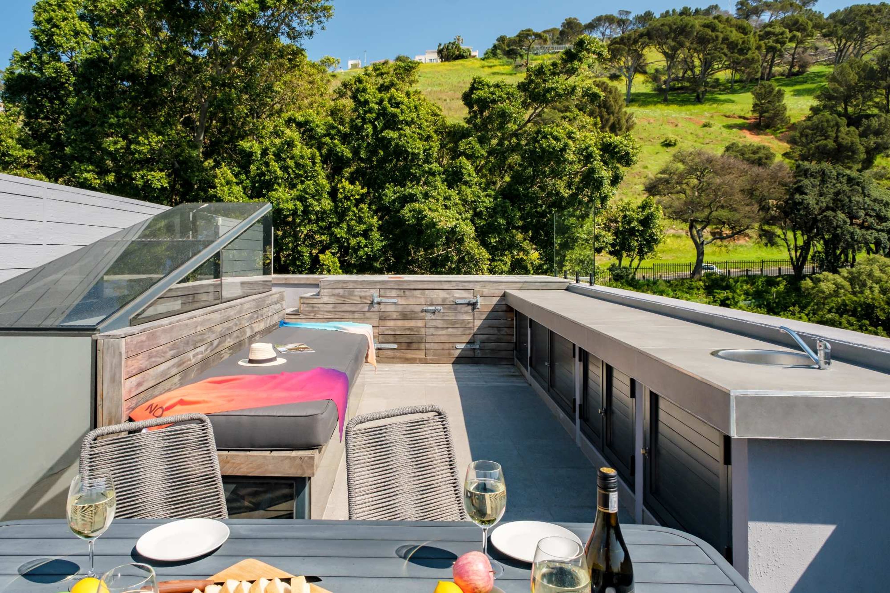 Apartment | 2 bedrooms, Internet