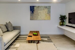 Apartment | 1 bedroom, Internet - Discover Seaside Charm at Blue Ocean Suite (Cape Town)