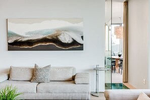 Villa | 4 bedrooms, Internet