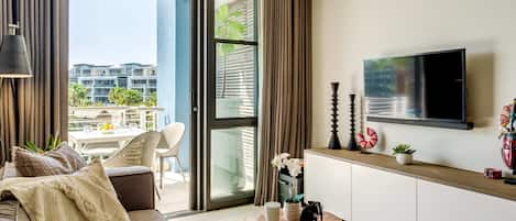 Căn hộ | 1 phòng ngủ, bàn, truy cập Internet tốc độ cao