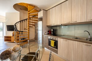 House | 2 bedrooms, Internet