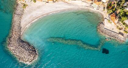 Avia Blue Maisonette - Messinia Gulf Retreat