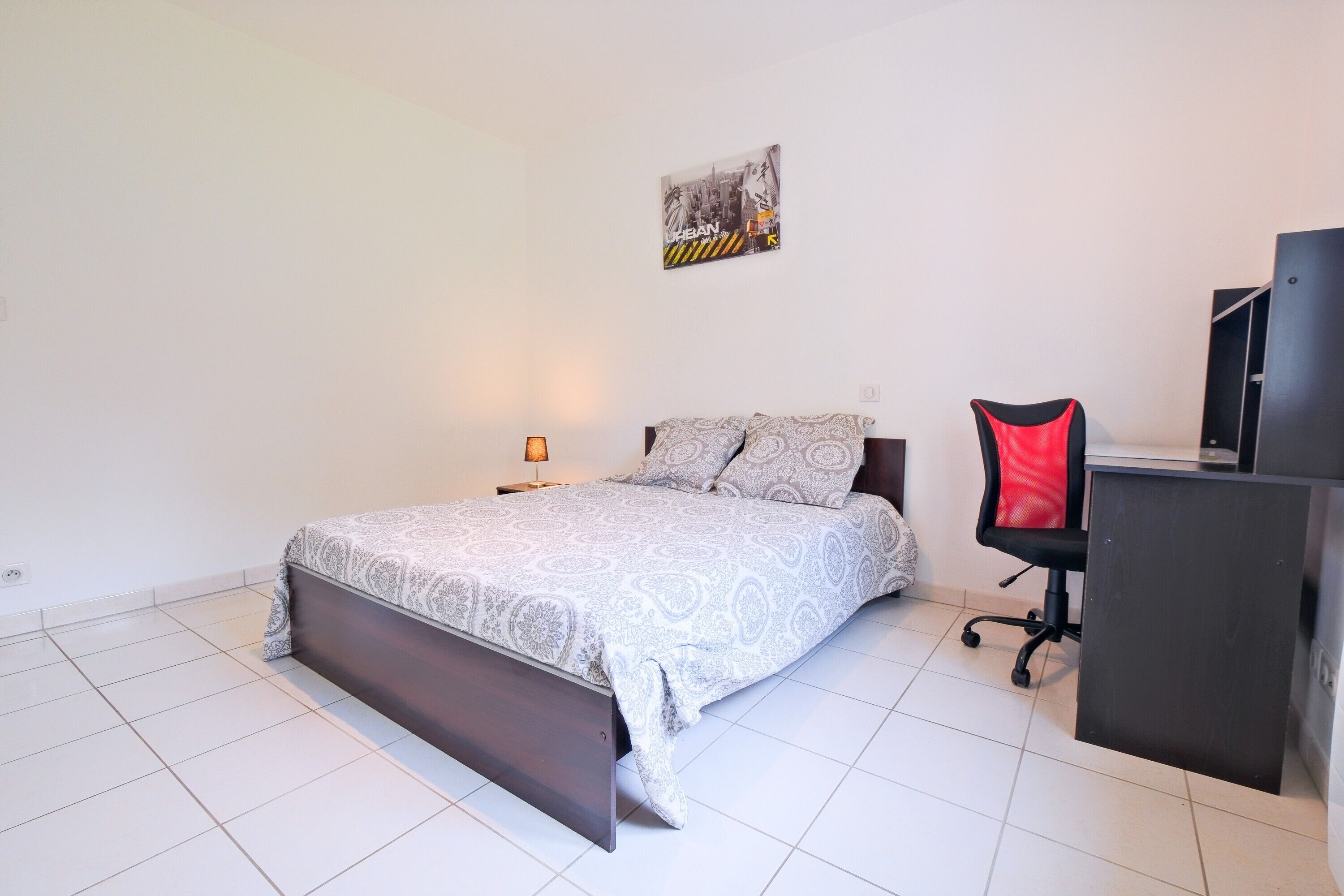 3 bedrooms, iron/ironing board, free WiFi