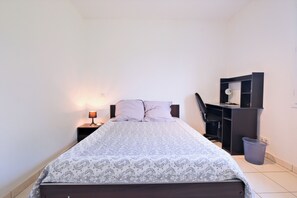 3 bedrooms, iron/ironing board, free WiFi