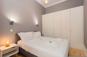 Apartment | 1 bedroom, Internet - Liiiving in Porto - Silver Light Apartment (Porto)