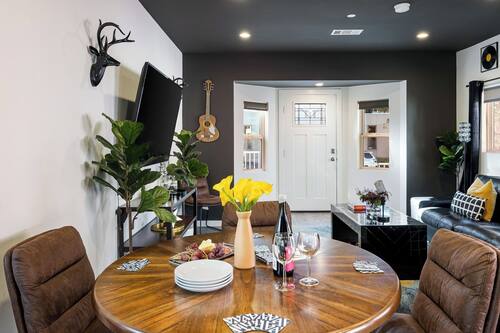 Studio (2 Bedrooms) | Interiör