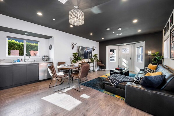 Apartment (2 Bedrooms) | Interior