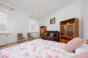 Ferienhaus, 3 Schlafzimmer, 2 Bäder | 3 Schlafzimmer, individuell eingerichtet, kostenloses WLAN, Bettwäsche