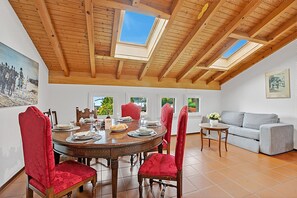 Standard Apartment, Multiple Bedrooms (Attico a Caslano) | Dining