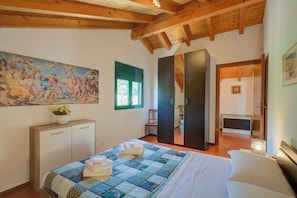 1 bedroom, WiFi, bed sheets - Attico a Caslano (Caslano)