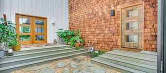 Private Virginia Beach Escape w/ Pool & Fire Pit!