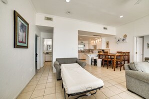 House (3 Bedrooms) | Interior - Covered Patio: Beachfront Galveston Home! (Galveston)