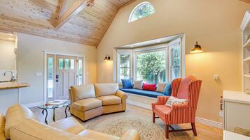 Cottage (1 Bedroom) | Interior