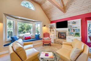 Cottage (1 Bedroom) | Front of property - Auburn Farmhouse w/ Fireplace, Close to Wineries (Auburn)