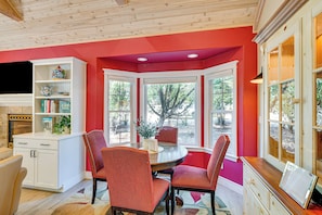 Cottage (1 Bedroom) | Intérieur