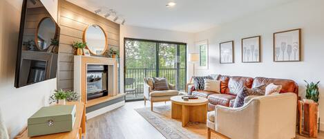 Apartment (2 Bedrooms) | Front of property