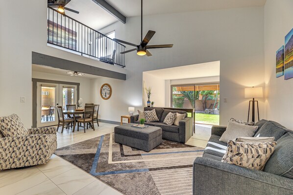 House (3 Bedrooms) | Front of property