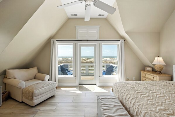 5 bedrooms, iron/ironing board, free WiFi, bed sheets