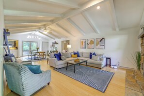 Nhà (3 Bedrooms) | Nội thất
