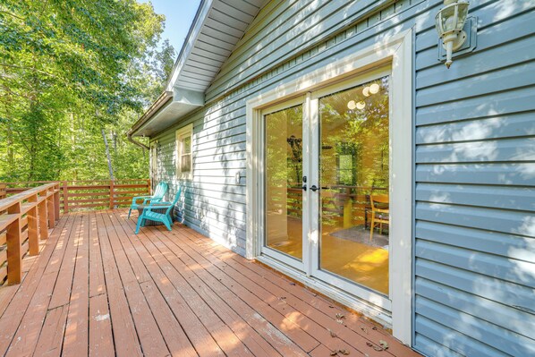 House (3 Bedrooms) | Interior - Home w/ Trail Access & Fire Pit in Bella Vista! (Bella Vista)