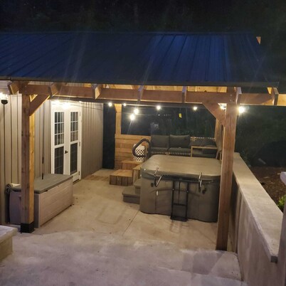 Our Happy Place: Hot Tub & Trail Access: STR25-00043