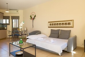 2 bedrooms, iron/ironing board, travel crib, WiFi