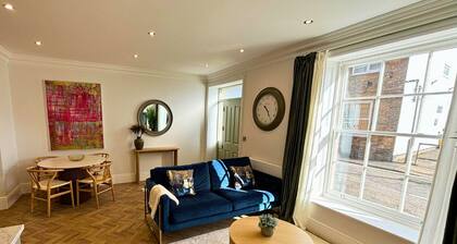 Charles Hope Salisbury Centre