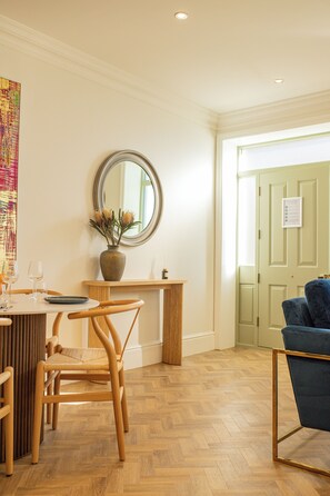 Apartment | Living area | Flat-screen TV - Charles Hope Salisbury Centre (Salisbury)