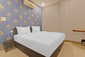 尊榮雙人房, 城市景觀 | 免費無線上網、床單