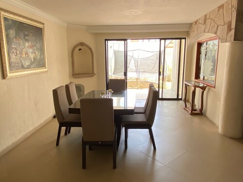 Residencia cerca Galerías 