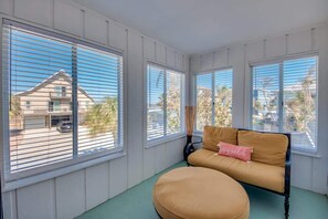 Smart TV, offices