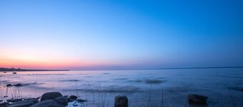 Charming 1-Bedroom Lodge Near Mackinac – Year-Round Getaway!