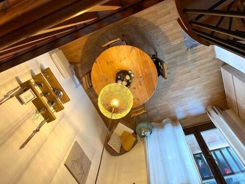 Duplex 6 Pax. avec Grenier, Cheminée et Balcon