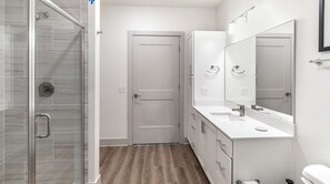 Apartment, 1 Schlafzimmer | Badezimmer | Kostenlose Toilettenartikel, Haartrockner, Handtücher, Seife